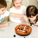 logic chess track game